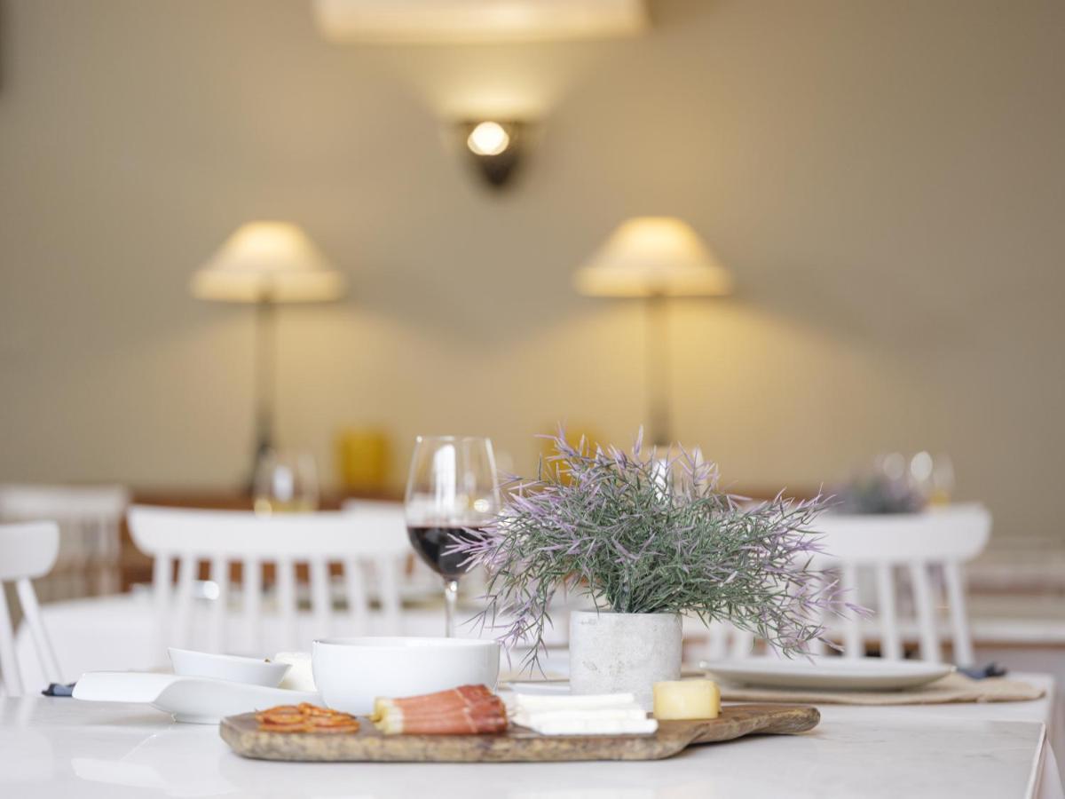 Adc - Albergaria Do Calvario - By Unlock Hotels Έβορα Εξωτερικό φωτογραφία