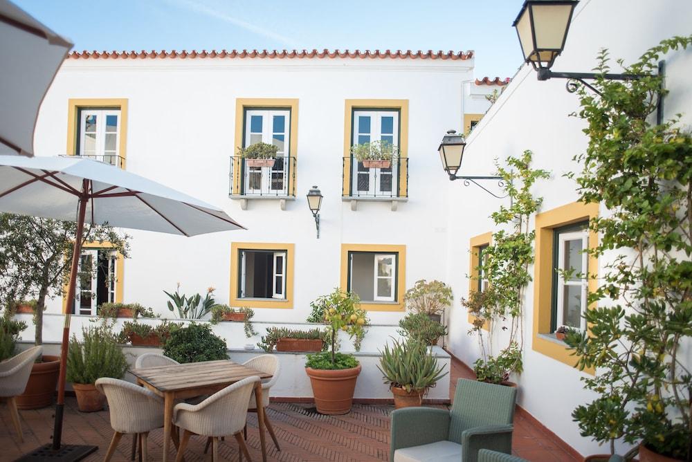 Adc - Albergaria Do Calvario - By Unlock Hotels Έβορα Εξωτερικό φωτογραφία